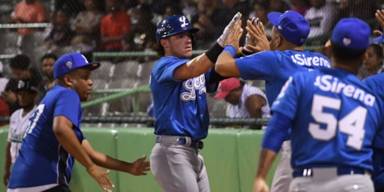 Tigres del Licey vencen a Estrellas en 13 entradas en SPM