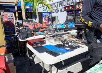 Policía y Ministerio Público intervienen nueva vez La 42 de Capotillo, D.N.