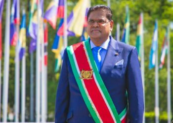 Presidente Abinader recibirá a su homólogo de Surinam, Chandrikapersad Santokhi