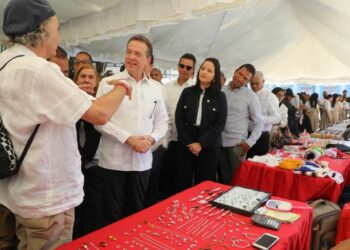 El MICM brindará asesoría técnica e impulsará emprendedores de Santo Domingo Este