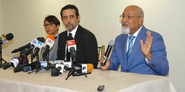 Abogados de José Ramón Peralta denuncian absurdo jurídico lo mantiene en prisión