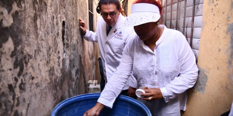Salud Pública intensificó este jueves las medidas contra el dengue