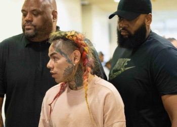 El complicado historial delictivo atribuido por la Justicia de EEUU a Tekashi 6ix9ine