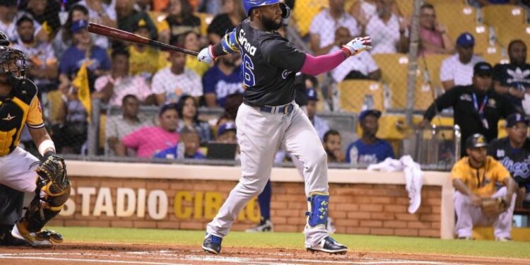 Los Tigres arrollan a las Águilas con una ofensiva explosiva