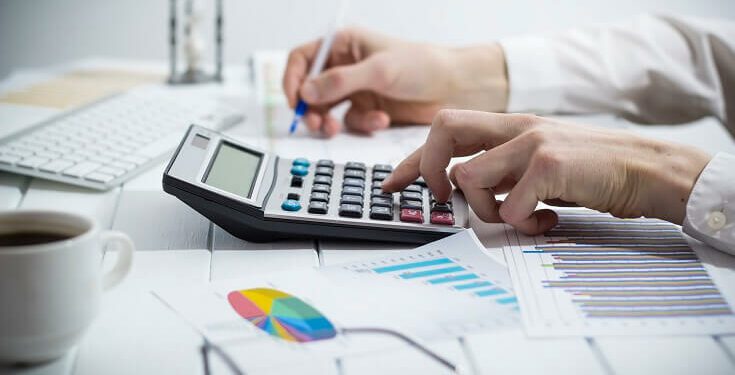 Estudio revela declive en elección de la profesión contable entre jóvenes dominicanos