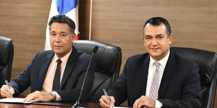 JCE Y CAPEL firman convenio para auditoría técnica al software del EDET