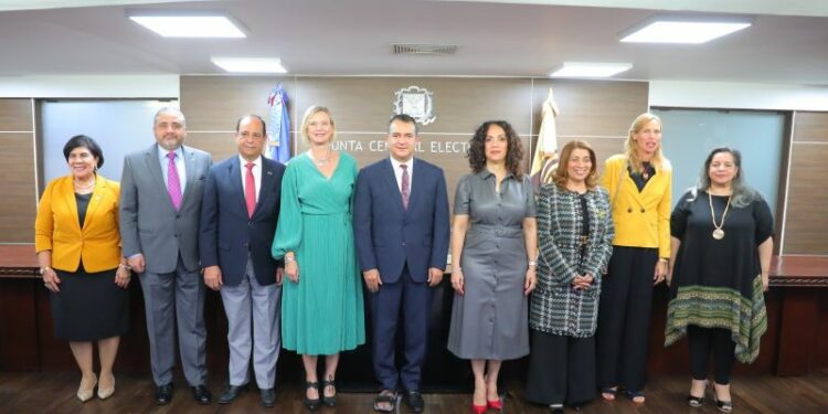 RD alcanza puntuación de 49.2 en el Índice de Paridad Política