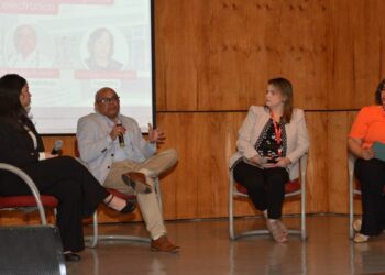 Doctores alertan uso de vape puede generar aumento de diversos cánceres