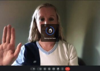 Google Meet ya reconoce cuando un usuario levanta la mano físicamente