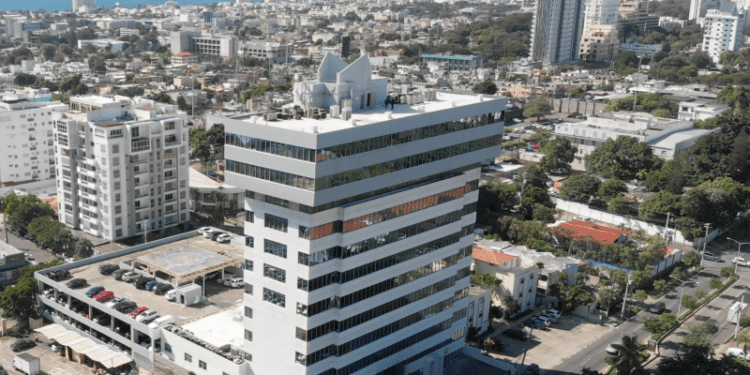 Empresarios exhortan a la selección cuidadosa de jueces para el Tribunal Constitucional