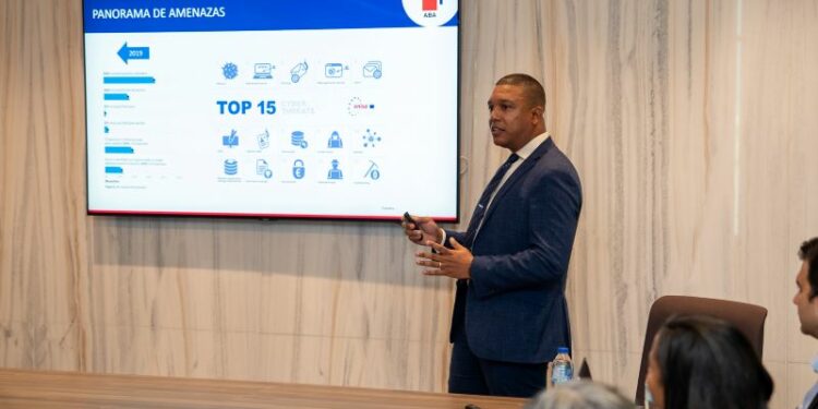 Advierten pequeñas empresas constituyen un blanco fácil de ciberataques