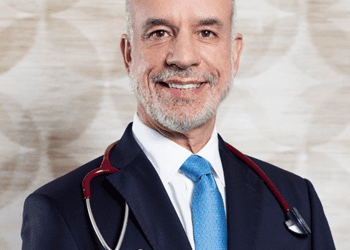 Gastroenterólogo revela cánceres más agresivos y avances médicos en el ámbito digestivo.