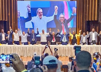 El PHD proclama a Luis Abinader como su candidato presidencial