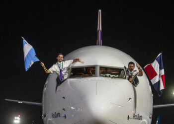 Arajet estrena ruta aérea directa entre Santo Domingo y Buenos Aires
