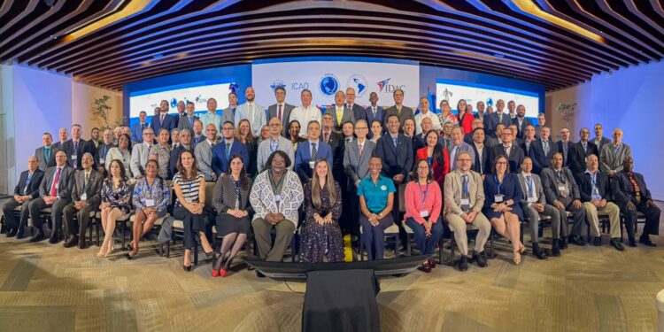 Sellan compromisos para fortalecer Aviación Civil en América Latina y el Caribe