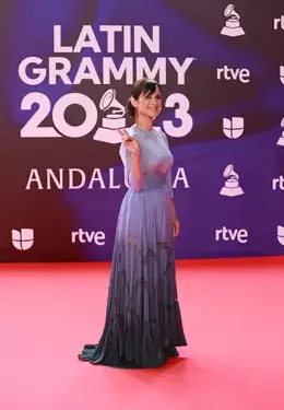 Los nominados a los Latin Grammy desfilan por la alfombra roja en Andalucía