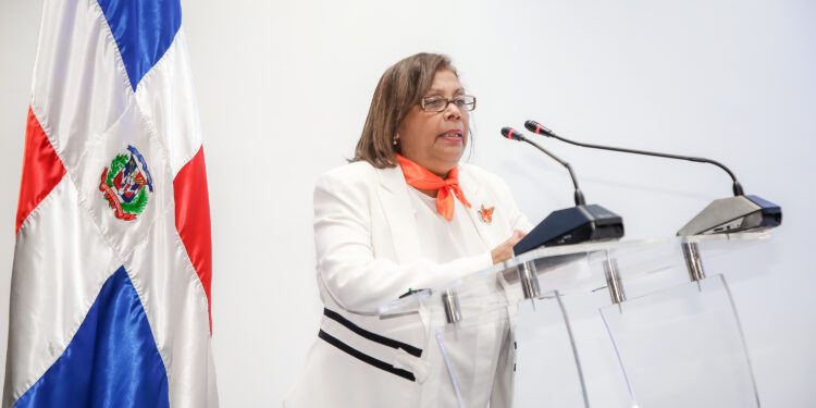 Iniciativa legislativa por la paz: Campaña contra la violencia de género lanza un poderoso mensaje