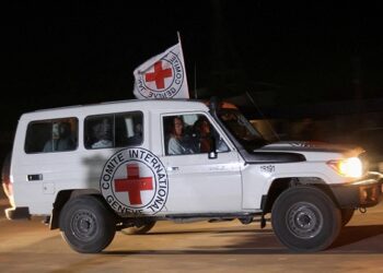 Llegada de trece rehenes a Israel marca un paso decisivo en la tregua con Hamás