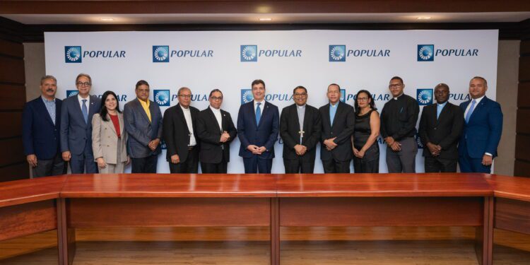 Popular entrega ayudas para comunidades y familias afectadas por disturbio tropical
