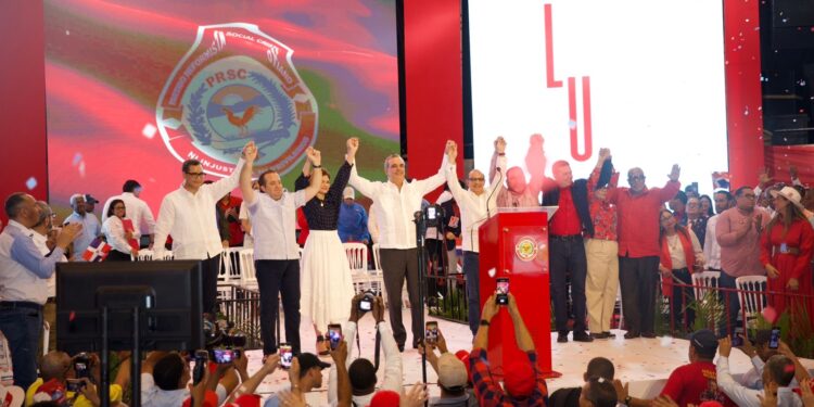 PRSC proclama a Abinader y como candidato presidencial