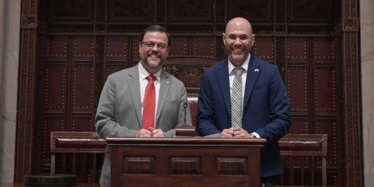 Legislación en Nueva York protegerá privacidad del ADN y Derechos Civiles