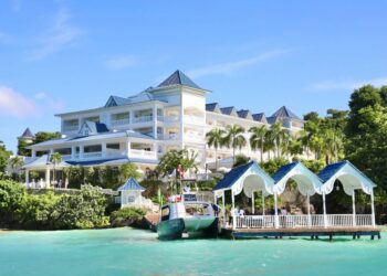 Abinader proyecta inversión extranjera de 4,400 Millones de dólares para este año en RD