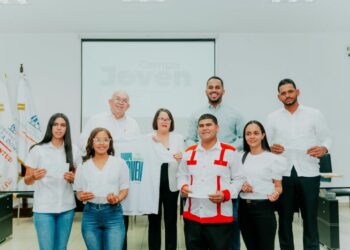 Comienza entrega de RD$100 millones a tasa 0% a jóvenes del campo dominicano 