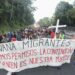 Caravana de migrantes hacia Estados Unidos avanza lentamente y con deserciones
