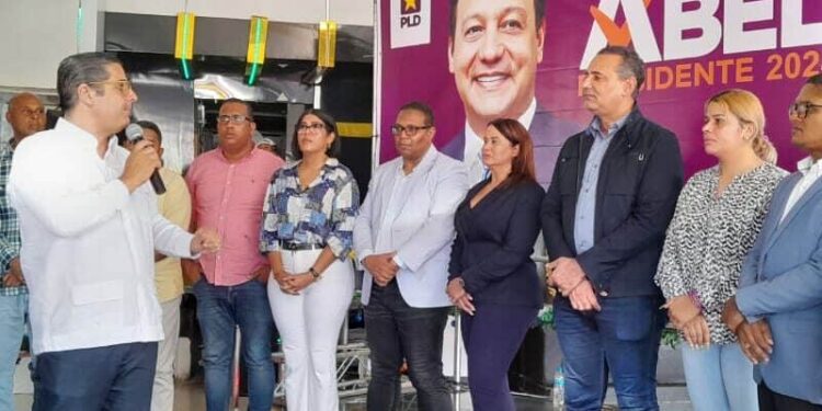 Juramentan amplia estructura de trabajo para Abel Martínez en la región Enriquillo