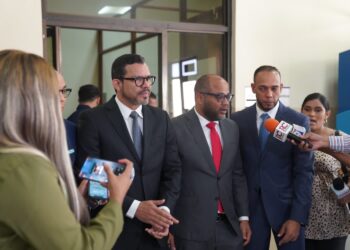 Crisis del CARD está que arde; candidato acude al TSA