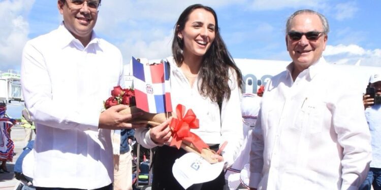 República Dominicana celebra la llegada del turista número 10 millones en 2023
