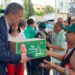 Leonel Fernández distribuye miles de cajas navideñas en Santo Domingo
