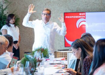 Sector avícola alcanza récord de de 432 mil toneladas de pollos y 3 mil millones de huevos en 2023