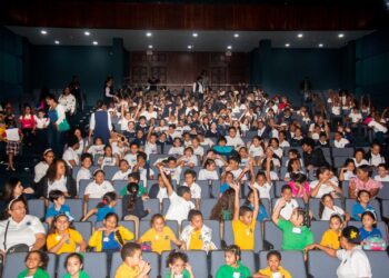 Éxito Rotundo en el 14° Festival Internacional de Teatro para la Infancia y la Juventud (FITIJ) 2023