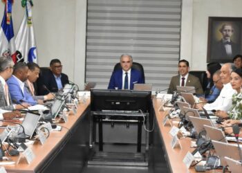 CNSS aprueba incremento en cobertura y beneficios del Seguro Familiar de Salud