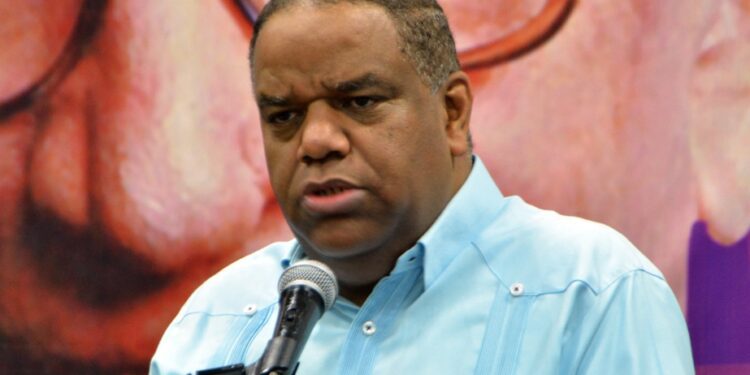 Miembro CP del PLD alerta sobre prácticas deleznables en el escenario político