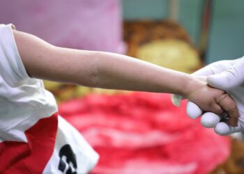 Advertencia de la OMS: Alarmante resurgimiento del sarampión en Europa