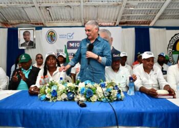Miguel Vargas llama población a votar por Alianza Rescate RD 