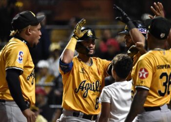 Dinelson Lamet asegura triunfo clave de Águilas Cibaeñas sobre Leones