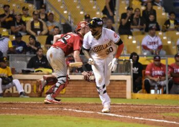 Águilas Cibaeñas despliegan ofensiva explosiva para vencer al Escogido