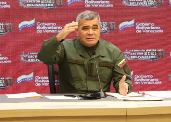 Venezuela condena el envío de buque de Guerra Británico a Guyana