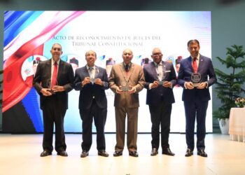 Tribunal Constitucional celebra el legado de sus jueces fundadores