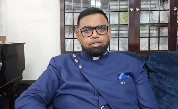 Guyana afirma que la presencia de buque británico no amenaza a Venezuela