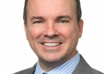 Adriano Espaillat respalda a Juan Carlos Iturregui como embajador de EE.UU. en RD