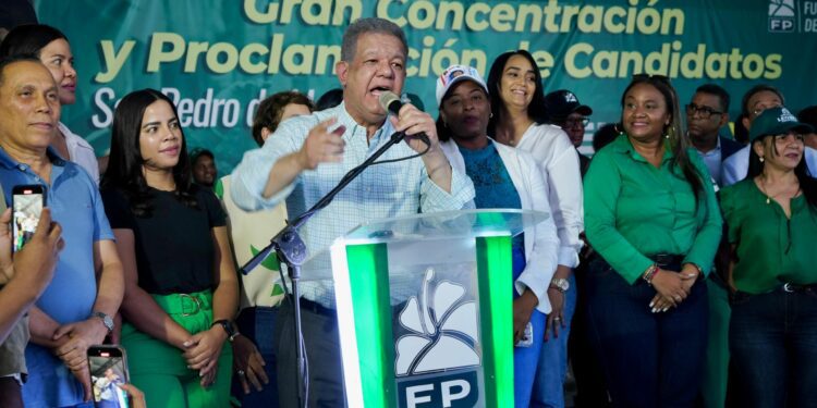 Leonel encabeza en San Pedro multitudinario evento de la Alianza Opositora Rescate RD