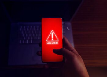 Más de 400 mil archivos maliciosos usaron puertas traseras para infiltrarse sin detección