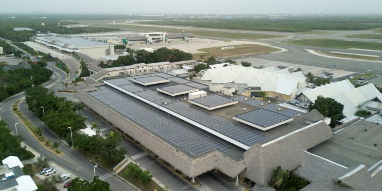 Aeropuerto de Punta Cana alcanza certificación nivel 2 reducción en su huella de carbono