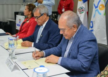 Alianza en el sector salud para garantizar la autenticidad de matrículas médicas