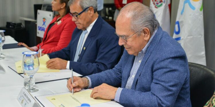 Alianza en el sector salud para garantizar la autenticidad de matrículas médicas