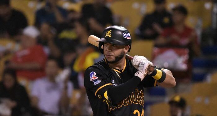 Dos equipos de béisbol barren a sus competidores regionales en RD